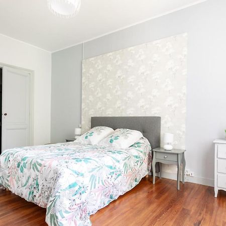 Ombrelle Villa Le Pian-sur-Garonne Kültér fotó