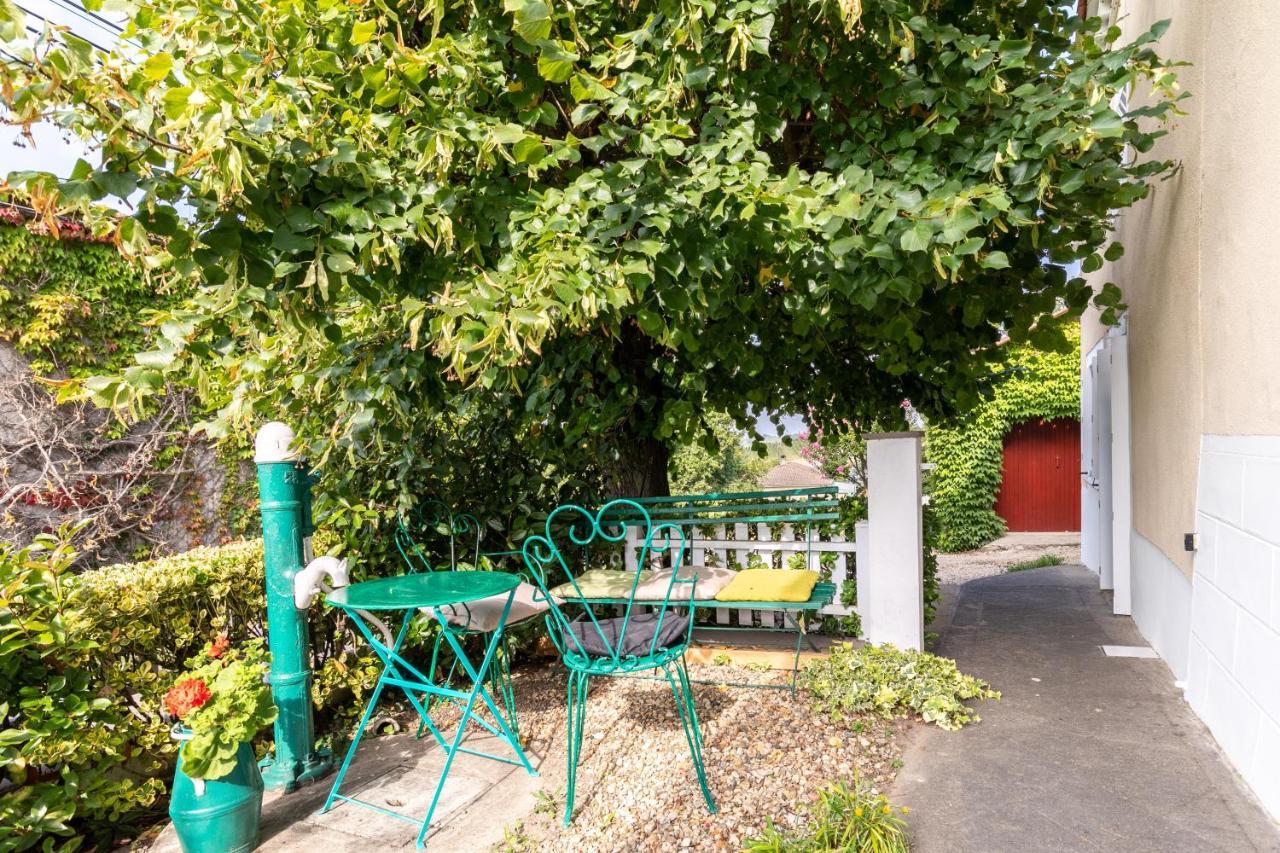Ombrelle Villa Le Pian-sur-Garonne Kültér fotó